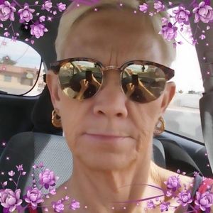 Meet your Posher, Nancy